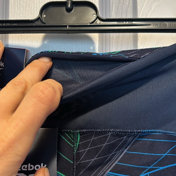 2/$30 Reebok Tights, Leggings, Yoga, Lux Performance Tight, Speedwick - Picture 13 of 16